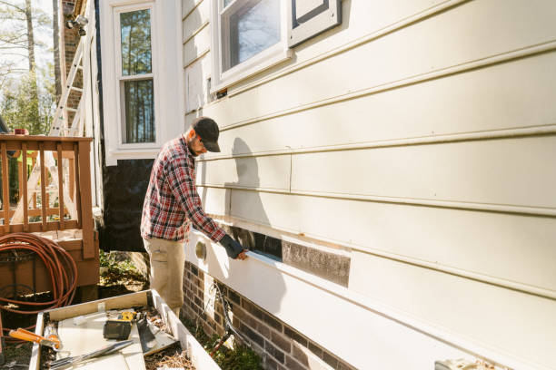 Trusted Emergency Siding Repair service in Coltons Point, MD - Creative Siding